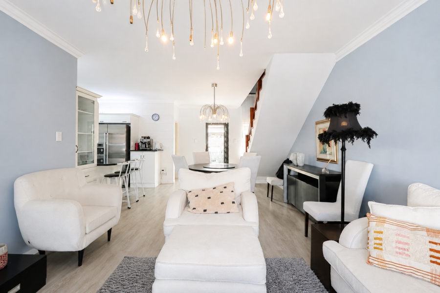 3 Bedroom Property for Sale in Waves Edge Western Cape